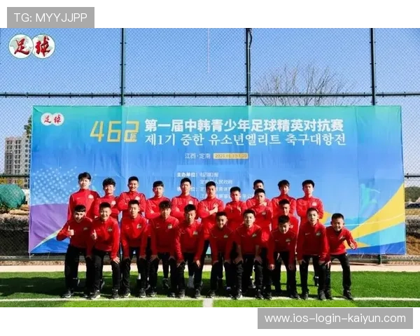 琑队如何建立青训导师与学校、家长的长期协同支持网络，青训团队